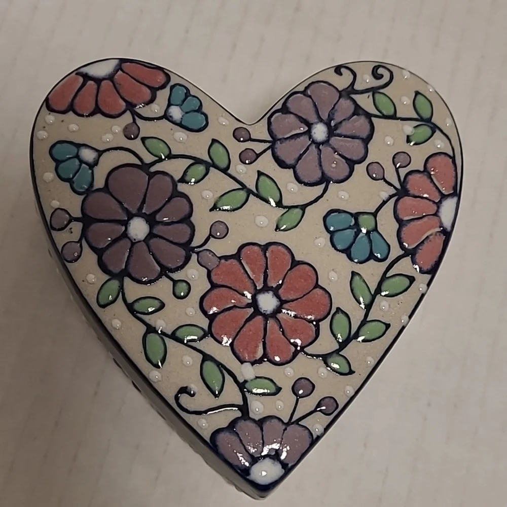 Handmade Mexican Floral Heart Shaped Trinket Box /Stash Box